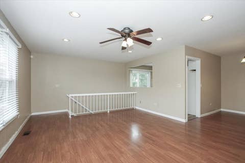 Tiny photo for 1063 HAMPTON Harbor #1063, Schaumburg, IL 60193 (MLS # 12714668)
