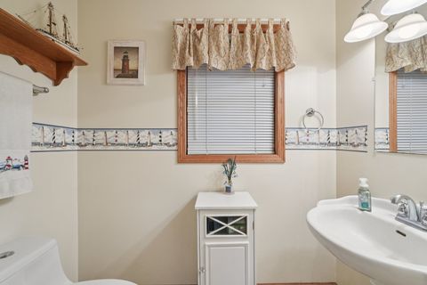 Tiny photo for 8815 Country View Lane, Burlington, WI 53105 (MLS # 12508157)