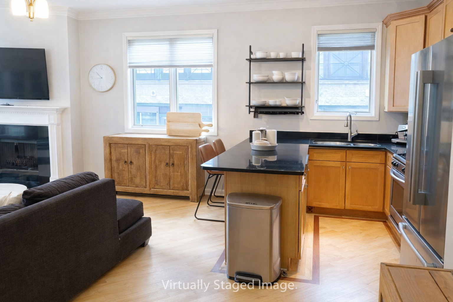 852 N Paulina Street 2