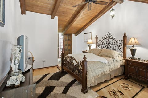 Tiny photo for 1296 E Washington Street #12, Des Plaines, IL 60016 (MLS # 12710614)