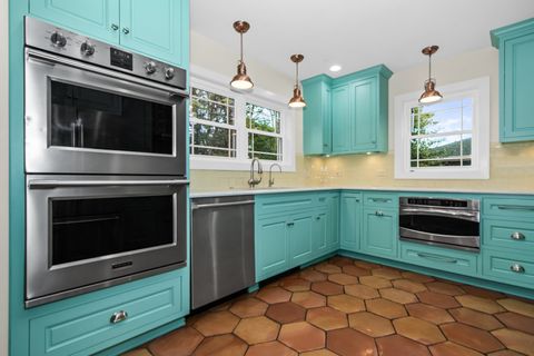 Tiny photo for 406 S Edgewood Avenue, Lombard, IL 60148 (MLS # 12449669)