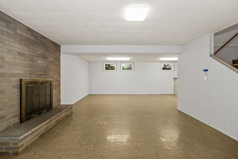 Tiny photo for 406 S Edgewood Avenue, Lombard, IL 60148 (MLS # 12449669)