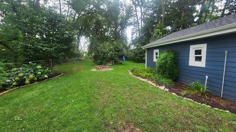 Tiny photo for 406 S Edgewood Avenue, Lombard, IL 60148 (MLS # 12449669)