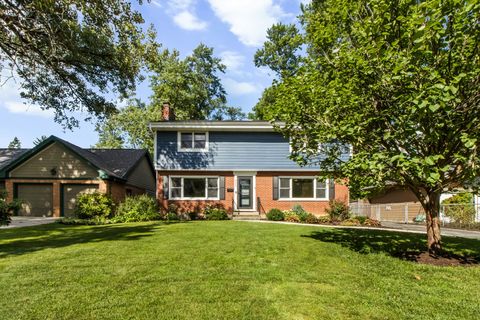 Tiny photo for 406 S Edgewood Avenue, Lombard, IL 60148 (MLS # 12449669)