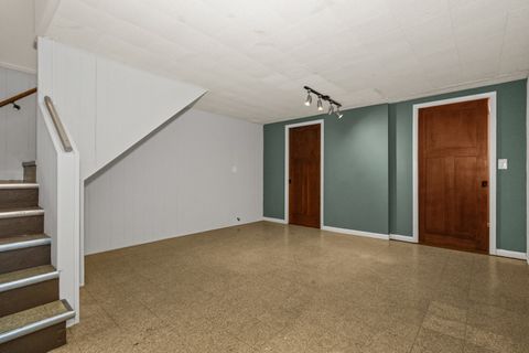 Tiny photo for 406 S Edgewood Avenue, Lombard, IL 60148 (MLS # 12449669)