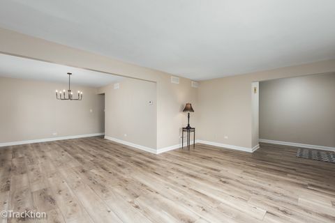 Tiny photo for 649 Gavin Avenue, Romeoville, IL 60446 (MLS # 12459607)