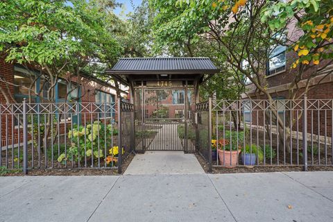 4745 N Ravenswood Avenue 113 Chicago IL 60640