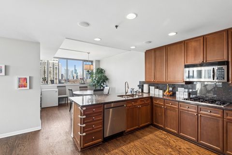 Tiny photo for 1515 S Prairie Avenue #914, Chicago, IL 60605 (MLS # 12594378)