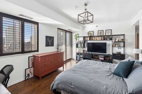 Tiny photo for 1515 S Prairie Avenue #914, Chicago, IL 60605 (MLS # 12594378)
