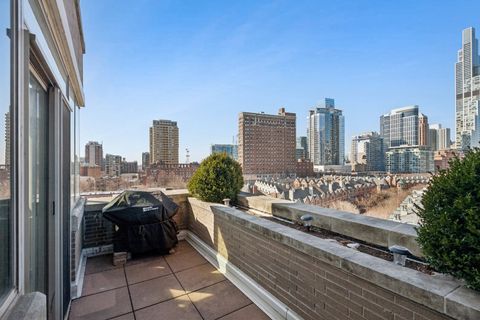 Tiny photo for 1515 S Prairie Avenue #914, Chicago, IL 60605 (MLS # 12594378)