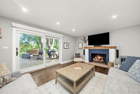 Tiny photo for 1312 Lake Shore Drive N, Barrington, IL 60010 (MLS # 12483003)