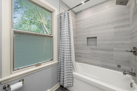 Tiny photo for 1312 Lake Shore Drive N, Barrington, IL 60010 (MLS # 12483003)