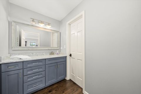 Tiny photo for 1312 Lake Shore Drive N, Barrington, IL 60010 (MLS # 12483003)