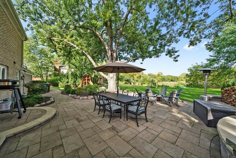 Tiny photo for 1312 Lake Shore Drive N, Barrington, IL 60010 (MLS # 12483003)