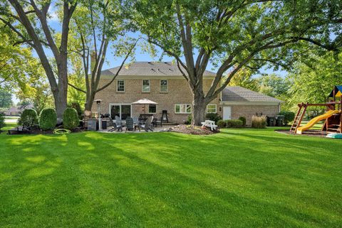 Tiny photo for 1312 Lake Shore Drive N, Barrington, IL 60010 (MLS # 12483003)