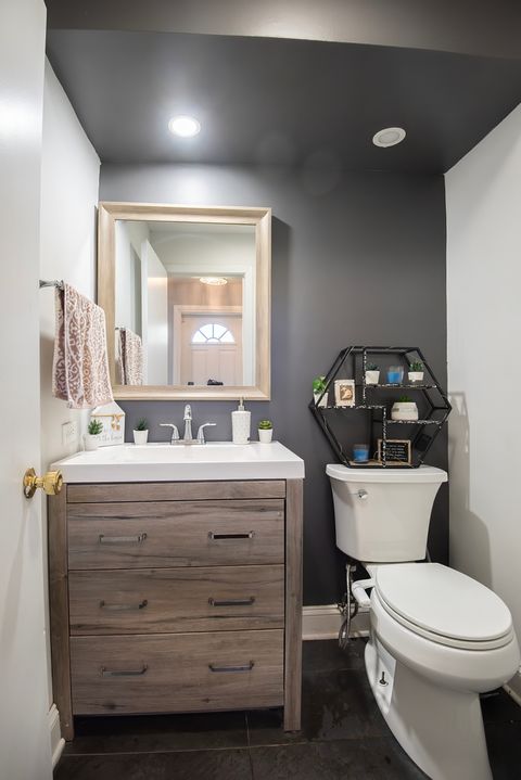 Tiny photo for 9909 N Huber Lane, Niles, IL 60714 (MLS # 12601625)