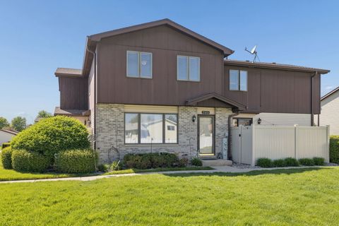 Photo of 740 Brockwood Road, New Lenox, IL 60451 (MLS # 12629684)