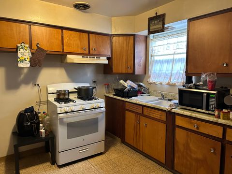 Tiny photo for 14221 S Emerald Avenue, Riverdale, IL 60827 (MLS # 12579601)