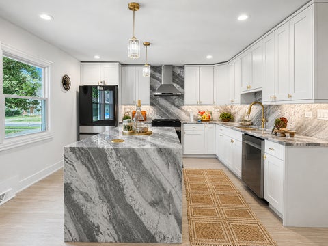Tiny photo for 300 W North Avenue, Bartlett, IL 60103 (MLS # 12713768)