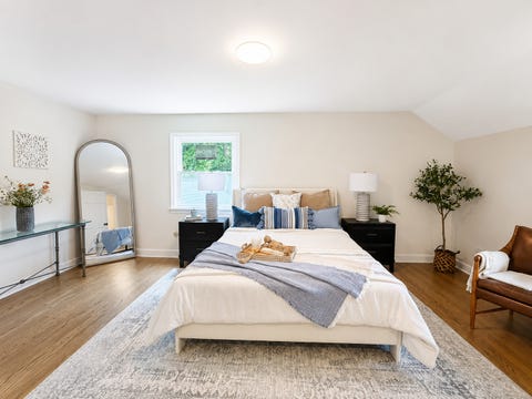 Tiny photo for 300 W North Avenue, Bartlett, IL 60103 (MLS # 12713768)