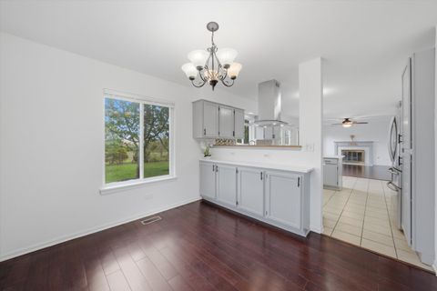 Tiny photo for 1336 Parkside Drive, Bolingbrook, IL 60490 (MLS # 12632681)