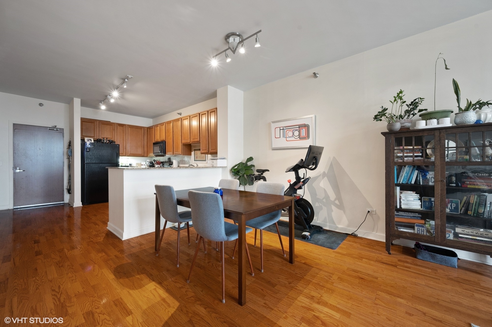 1322 S Prairie Avenue 1603