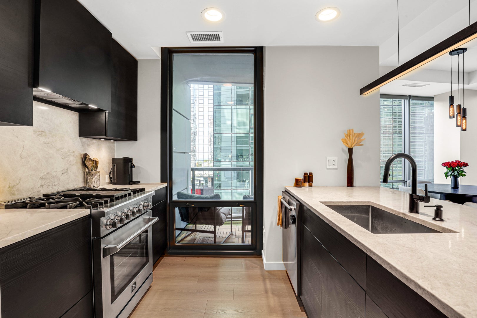 240 E Illinois Street 1102