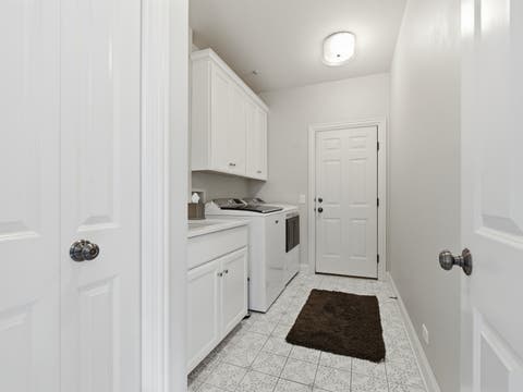 Tiny photo for 750 Fox Run Drive, Geneva, IL 60134 (MLS # 12725555)