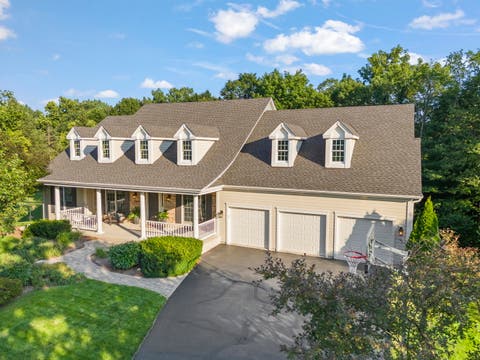 Photo of 750 Fox Run Drive, Geneva, IL 60134 (MLS # 12725555)
