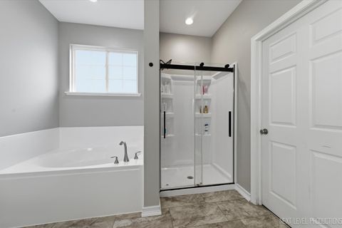 Tiny photo for 3254 Spokane Way, Montgomery, IL 60538 (MLS # 12601244)