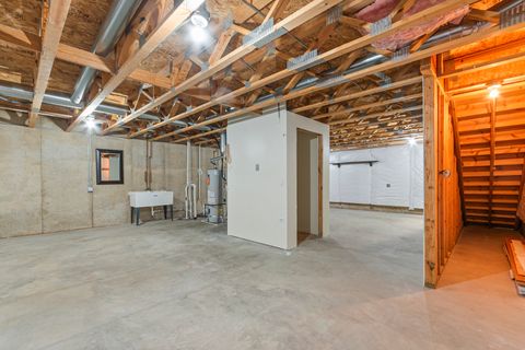 Tiny photo for 631 Belmont Lane, Carol Stream, IL 60188 (MLS # 12514151)