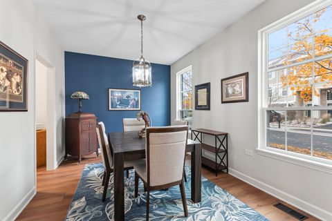 Tiny photo for 631 Belmont Lane, Carol Stream, IL 60188 (MLS # 12514151)