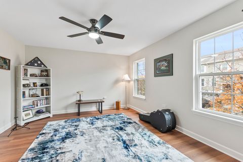 Tiny photo for 631 Belmont Lane, Carol Stream, IL 60188 (MLS # 12514151)