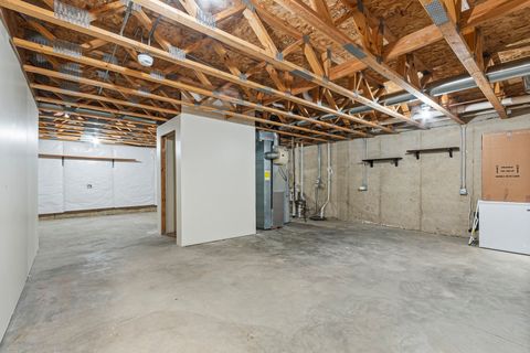 Tiny photo for 631 Belmont Lane, Carol Stream, IL 60188 (MLS # 12514151)