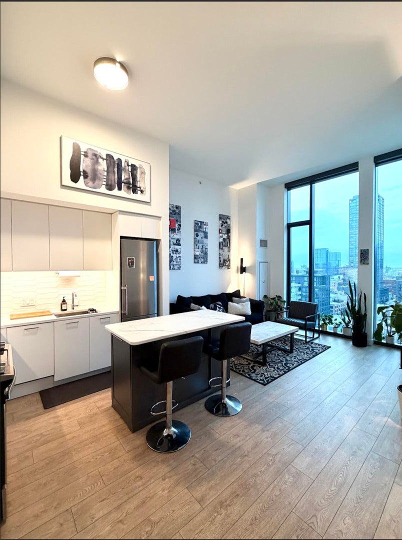 855 W Madison Street 1609N