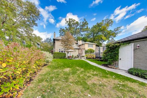Tiny photo for 831 Forest Avenue, Wilmette, IL 60091 (MLS # 12490064)