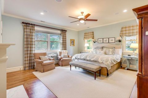 Tiny photo for 831 Forest Avenue, Wilmette, IL 60091 (MLS # 12490064)
