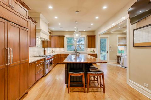 Tiny photo for 831 Forest Avenue, Wilmette, IL 60091 (MLS # 12490064)