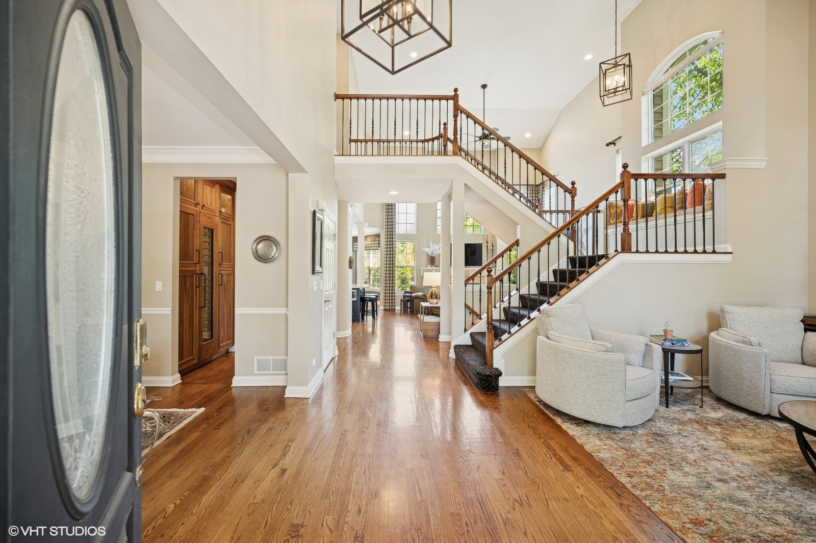 1613 Constitution Drive
