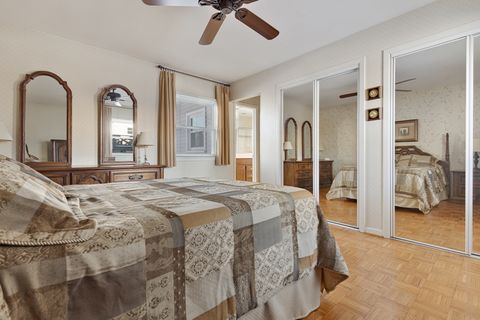 Tiny photo for 620 Chelmsford Lane, Elk Grove Village, IL 60007 (MLS # 12551493)