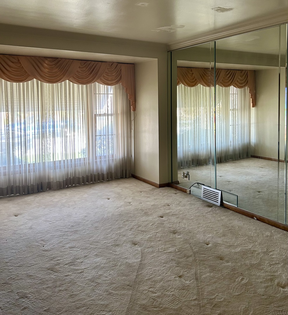 12334 S Loomis Street