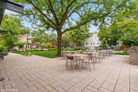 Tiny photo for 1800 W Roscoe Street #206, Chicago, IL 60657 (MLS # 12586814)