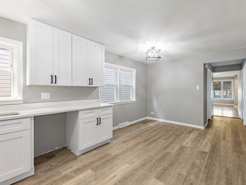 Tiny photo for 8139 S Exchange Avenue, Chicago, IL 60617 (MLS # 12560551)