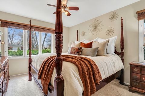 Tiny photo for Green Oaks, IL 60048 (MLS # 12614651)