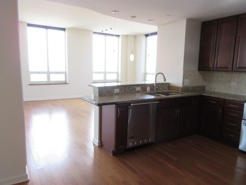 Tiny photo for 1111 S Wabash Avenue #3303, Chicago, IL 60605 (MLS # 12634733)