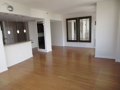 Tiny photo for 1111 S Wabash Avenue #3303, Chicago, IL 60605 (MLS # 12634733)