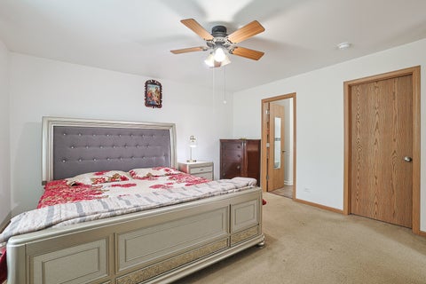 Tiny photo for 39764 Waterloo Drive, Beach Park, IL 60083 (MLS # 12696978)