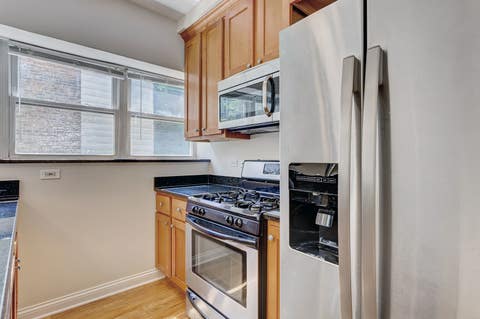 Tiny photo for 2836 N Dawson Avenue #1W, Chicago, IL 60618 (MLS # 12712966)