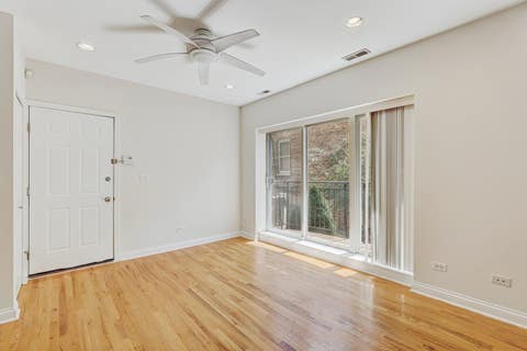 Tiny photo for 2836 N Dawson Avenue #1W, Chicago, IL 60618 (MLS # 12712966)