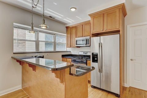 Tiny photo for 2836 N Dawson Avenue #1W, Chicago, IL 60618 (MLS # 12712966)